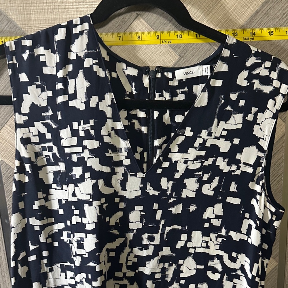 Vince Monochrome Abstract Sleeveless Dress